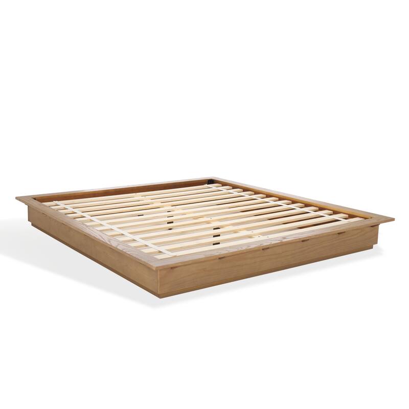 SAFAVIEH Couture Celsia Wood Bed Frame