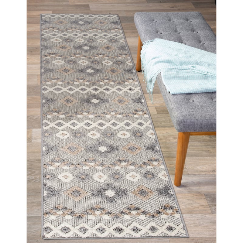 World Rug Gallery Southwestern Geometric Indoor/Outdoor Area Rug