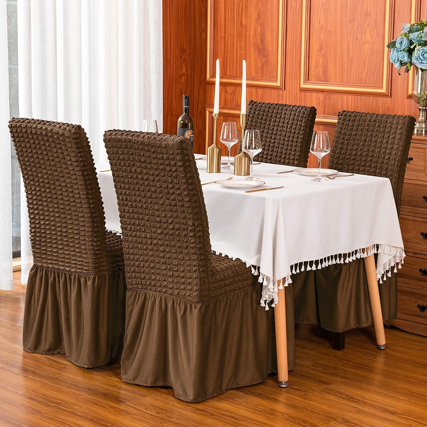 Dining table with chair cover clearance