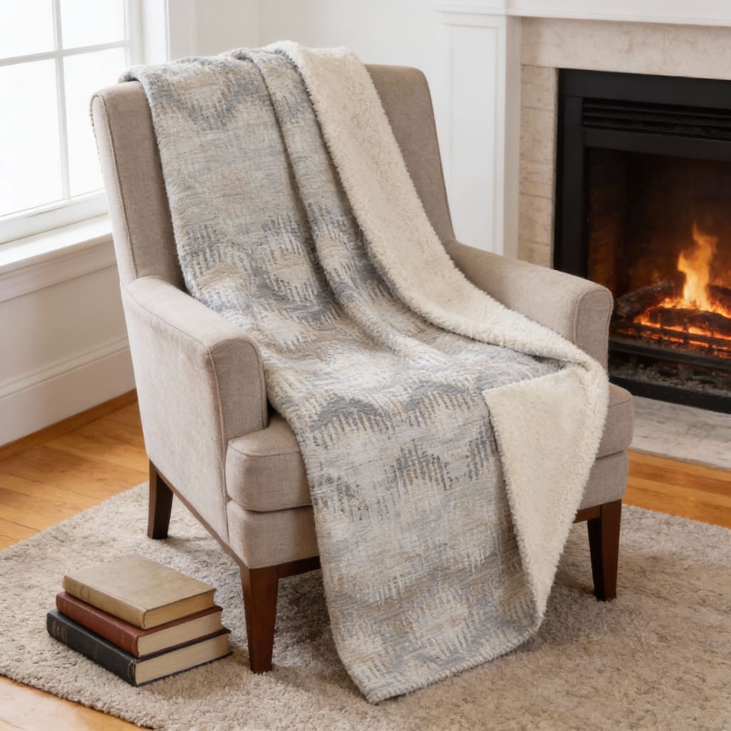 HomeRoots 50" X 70" Linen And Gray Geometric Microfiber Plush Throw Blanket