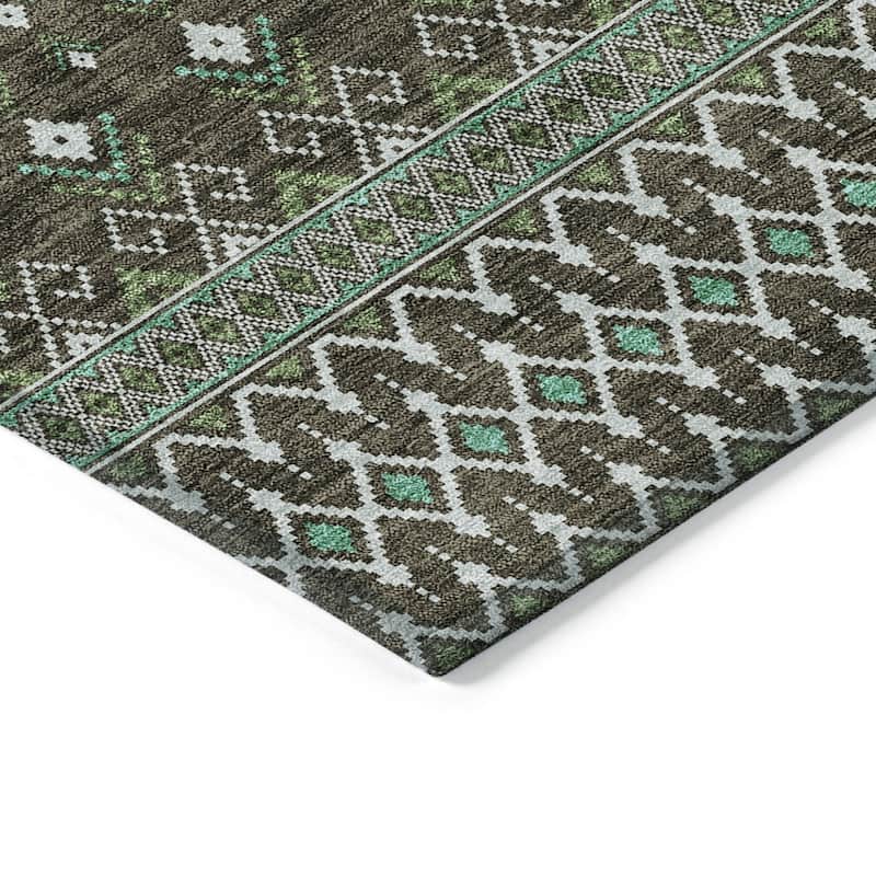 HomeRoots Tribal Transitional Rectangle Outdoor Rug