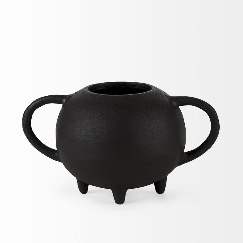HomeRoots Black Matte Metal Italian Inspired Bowl - 6' X '6' X '9