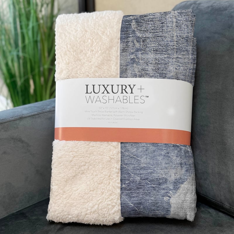 Premium Machine Washable Abstract Modern Sherpa Throw Blanket