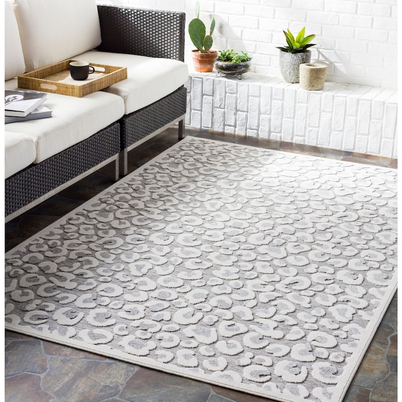 Artistic Weavers Benni Indoor/ Outdoor Leopard Print Area Rug