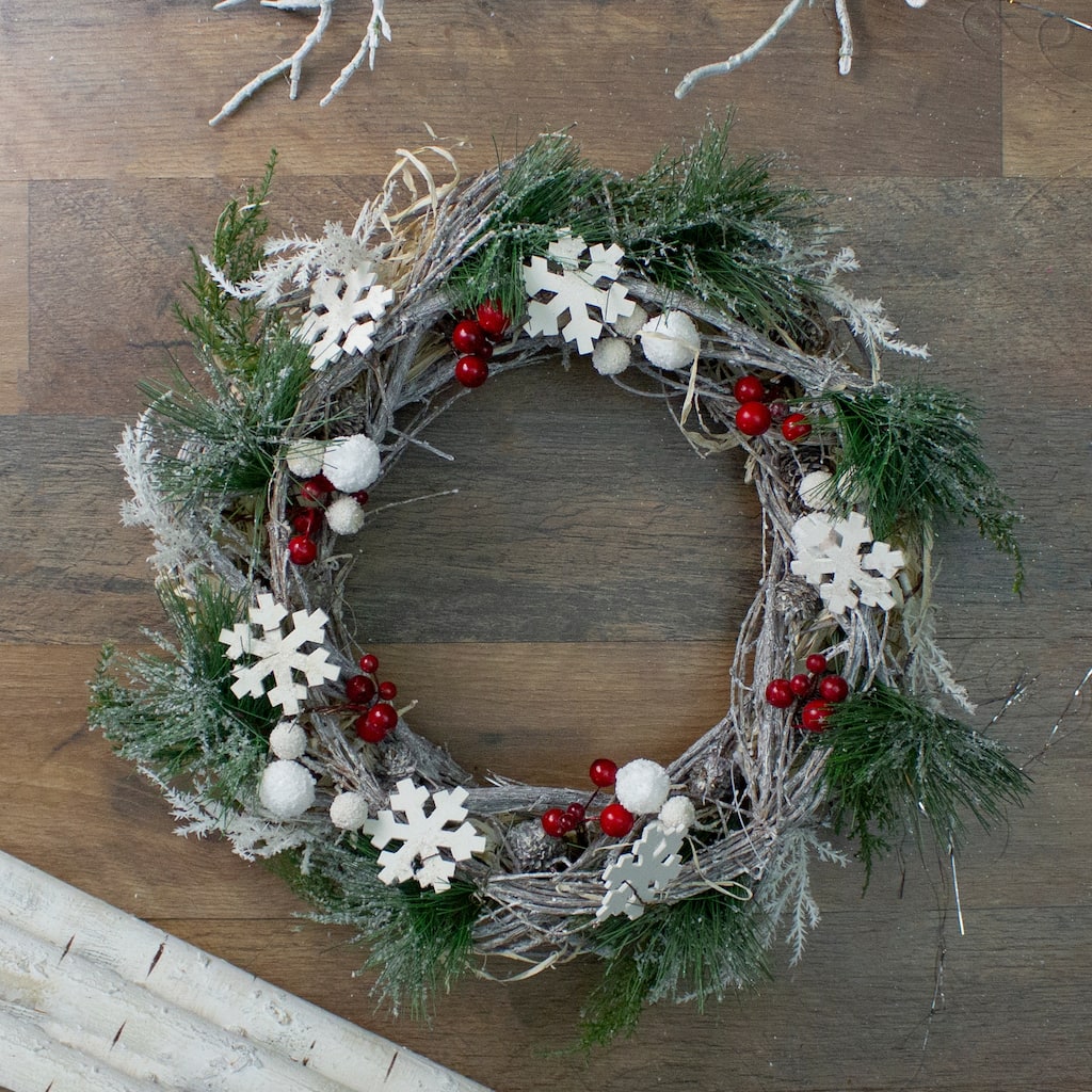 Snowflakes and Berries Winter Foliage Christmas Wreath - 13" - Unlit