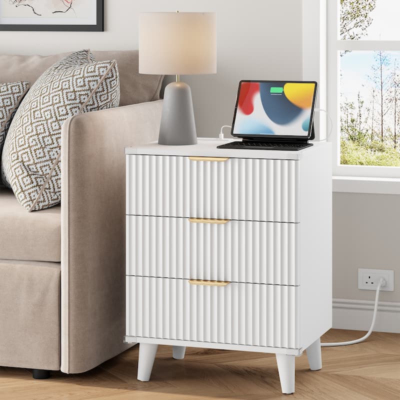 3 Drawer Dresser for Bedroom Nightstand with Charging Station