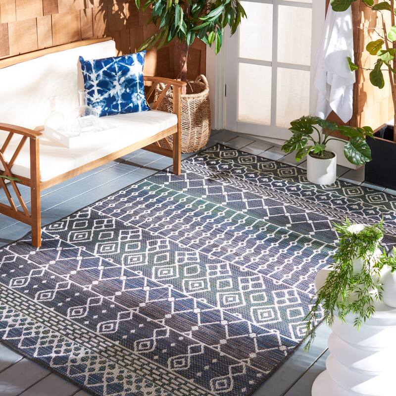 SAFAVIEH Havana Alane Geometric Indoor/ Outdoor Waterproof Rug