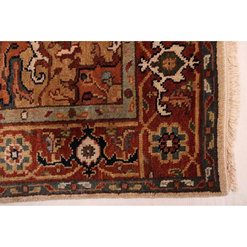 ECARPETGALLERY Hand-knotted Jules Sultane Ivory Wool Rug - 4'0 x 5'11