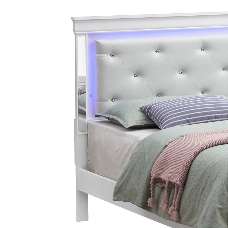 Jewel Tufted Queen Panel Bed with LED Lights - 85" - Silver Champagne