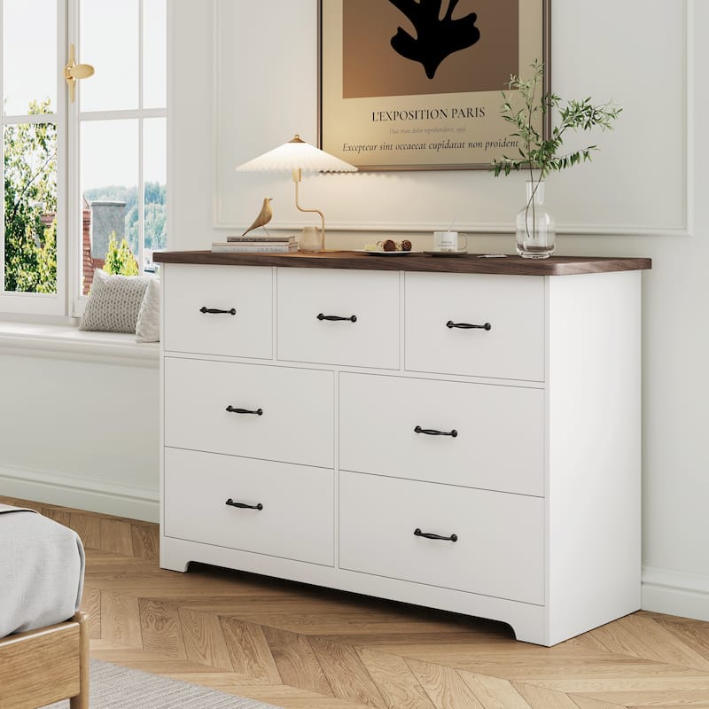 47.16" W Double Dresser, 7 Drawer Dresser