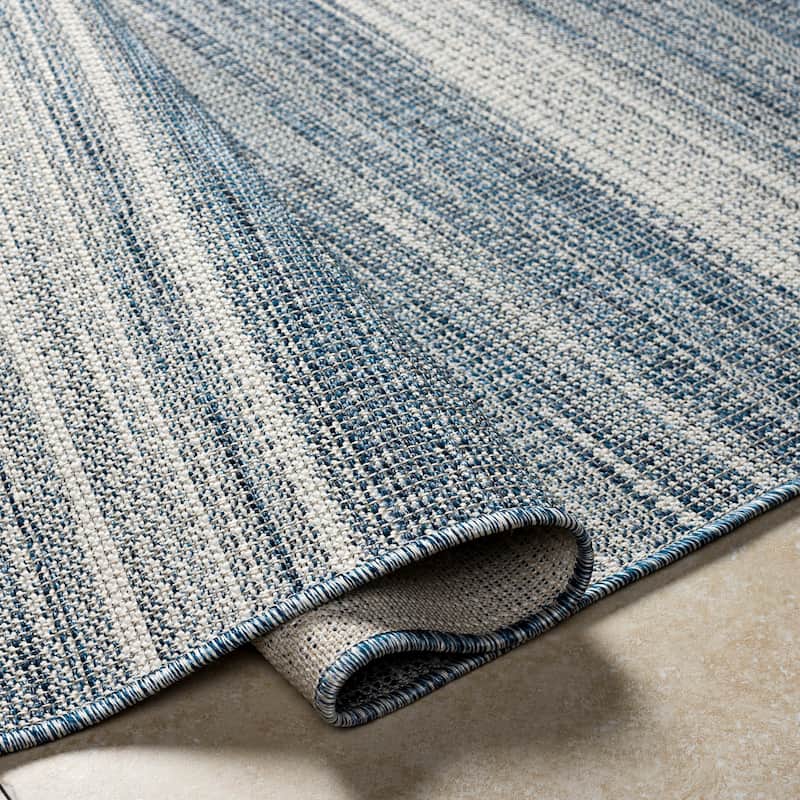 Livabliss Hampton Indoor/ Outdoor Ombre Striped Area Rug