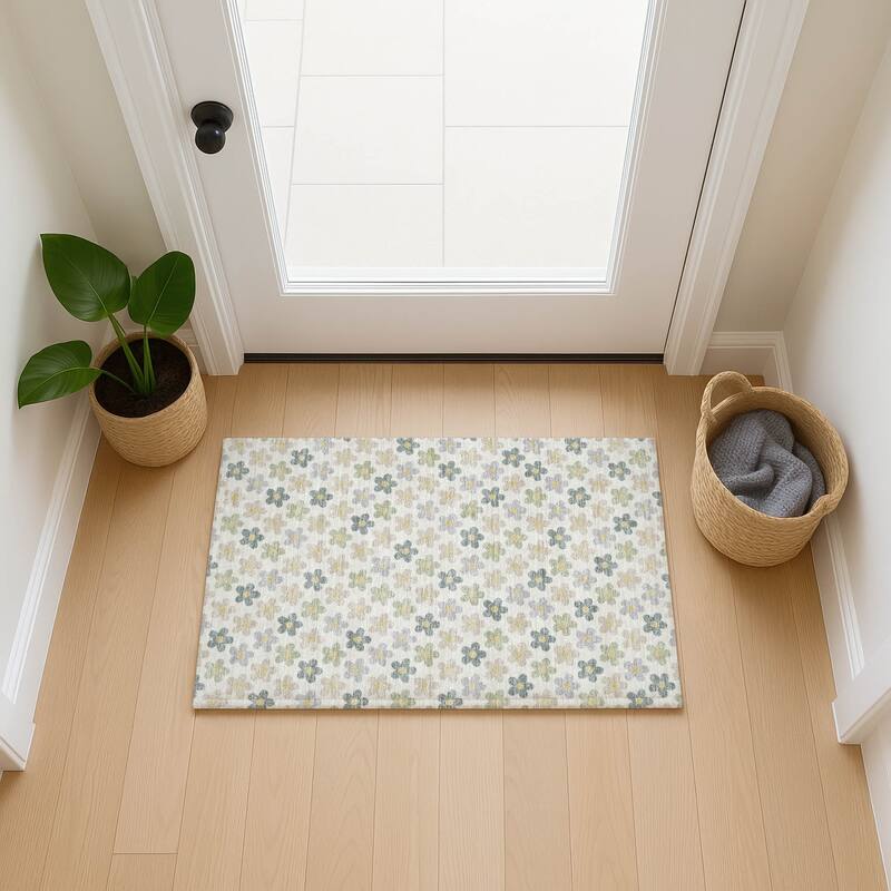 Machine Washable Indoor/ Outdoor Floral Kechi Chantille Rug