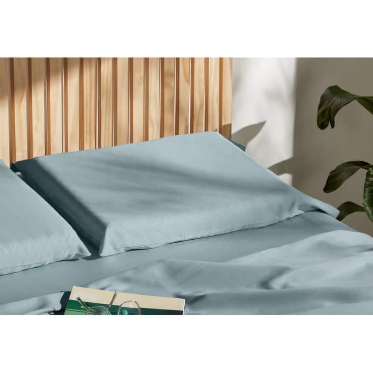 Purple - Modern Adjustable Pillow with GelFlex® Grid Cooling and Booster Layer Support - White