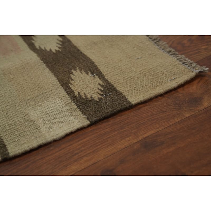 Hand Woven Oriental 100% Wool Carpet Southwestern Tribal Beige & Ivories Kilim Area Rug - 8' 2'' X 4' 8''