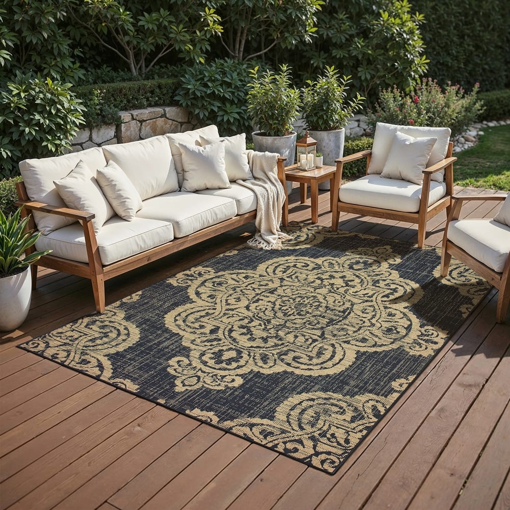Style Haven Marianna Center Medallion Loop Pile Indoor Outdoor Rug