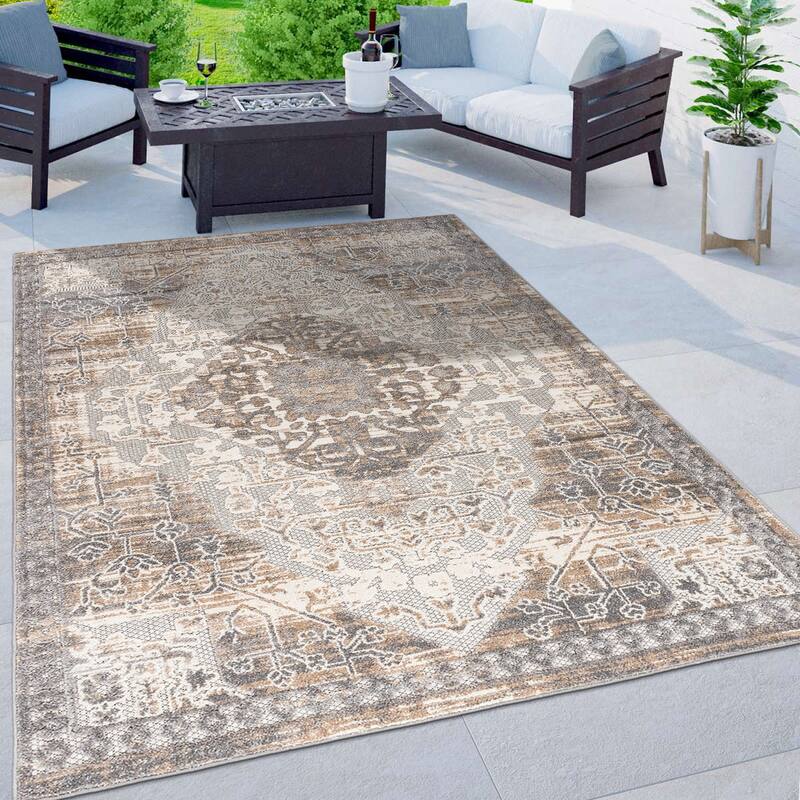 World Rug Gallery Distressed Traditional Indoor/Outdoor Area Rug - 7' 10" x 10' - Beige