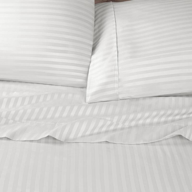 Superior Egyptian Cotton 650 TC Embroidered Pillow Cases, Set of 2