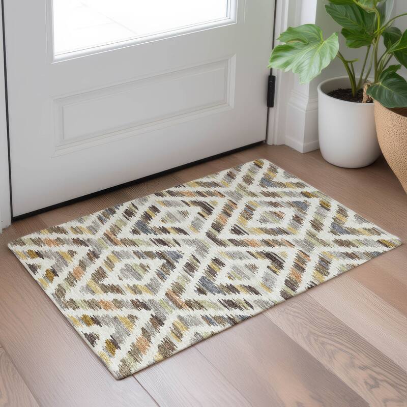 Machine Washable Indoor/ Outdoor Global Diamdon Chantille Rug