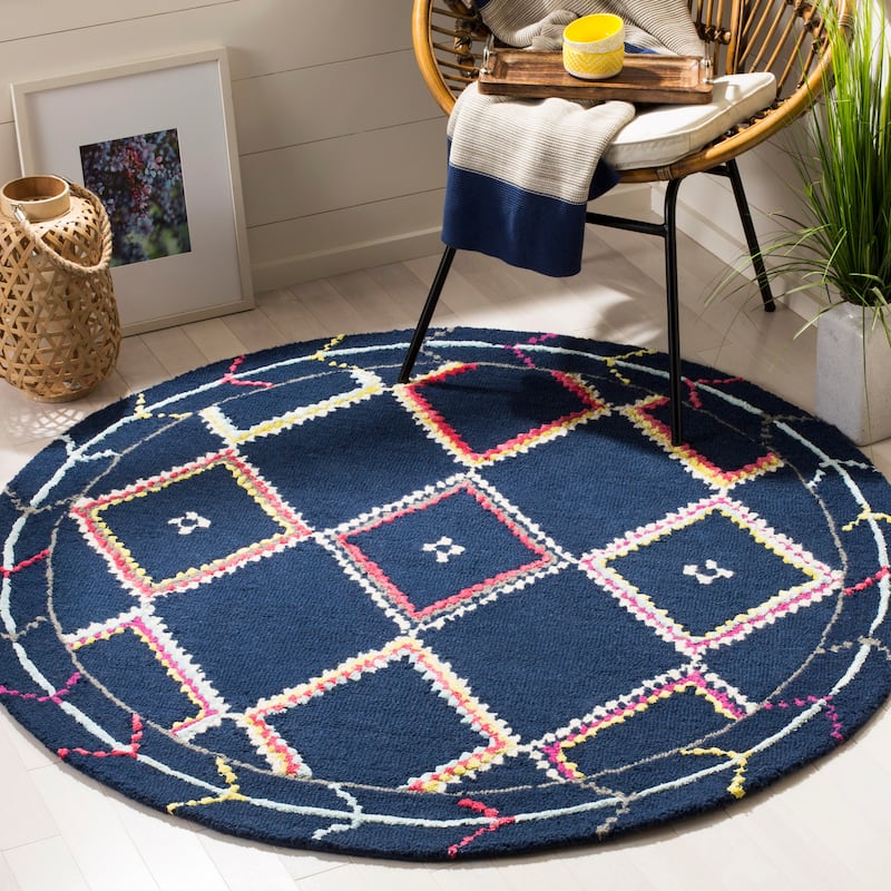 SAFAVIEH Handmade Bellagio Monah Boho Moroccan Wool Rug - 5' Round - Navy/Multi