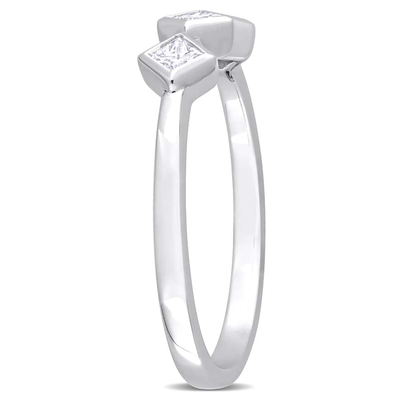 Miadora 1/4ct TDW Princess-Cut Diamond Three Stone Ring in 14k White Gold