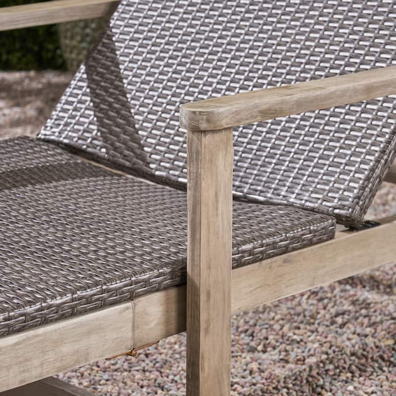 Wood lounge chair