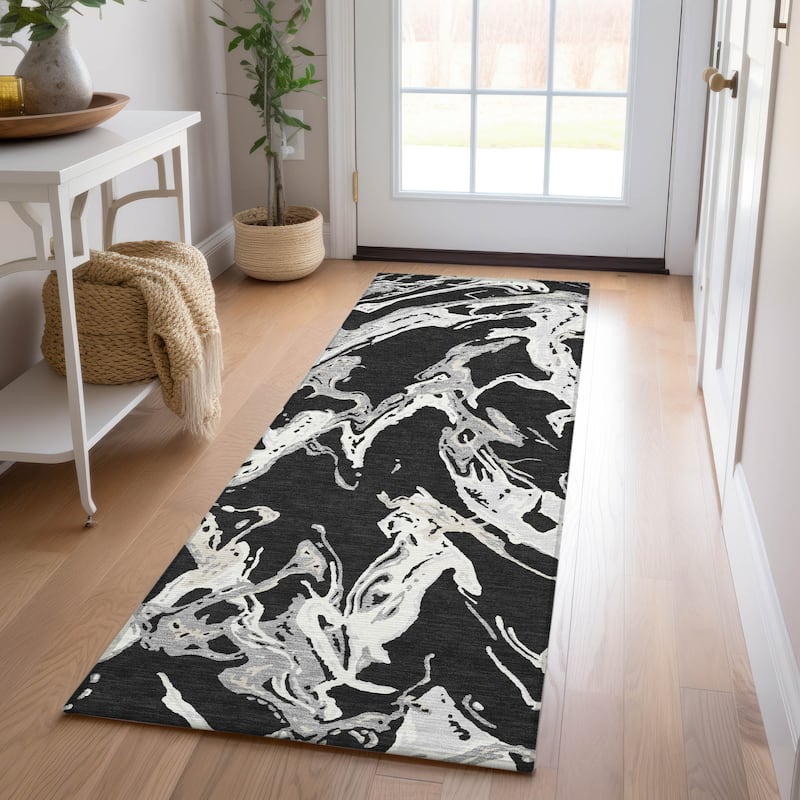 Machine Washable Indoor/ Outdoor Modern Wave Chantille Rug - Black - 2'3" x 7'6"