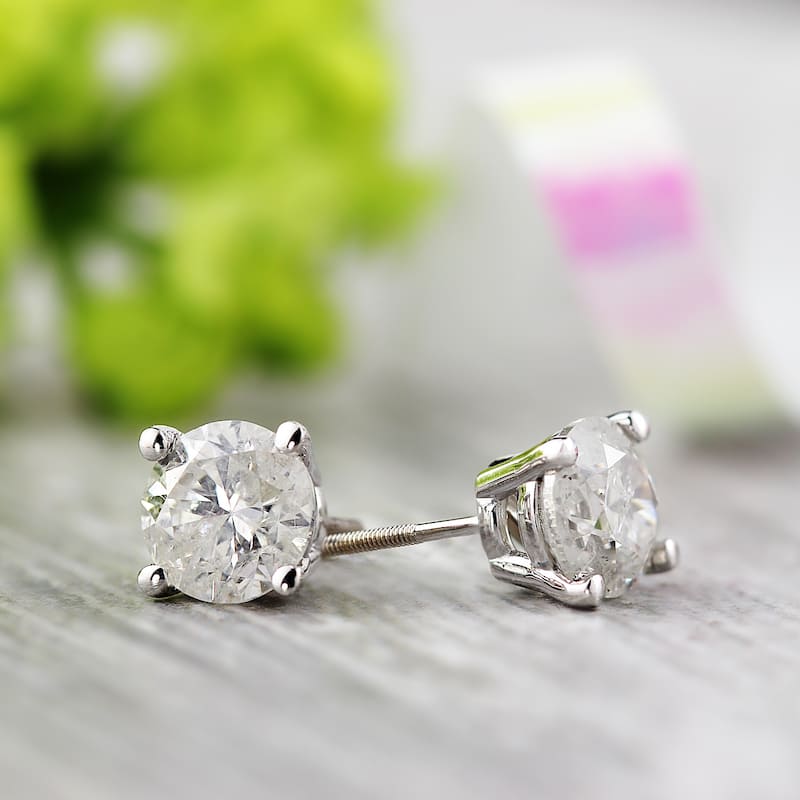 Auriya 18k Yellow Gold Diamond Stud Earrings (H-I, I2-I3)