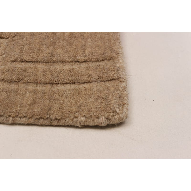 Kashkuli Gabbeh Tan Rug 6'6" x 9'3" - 6'6 x 9'3