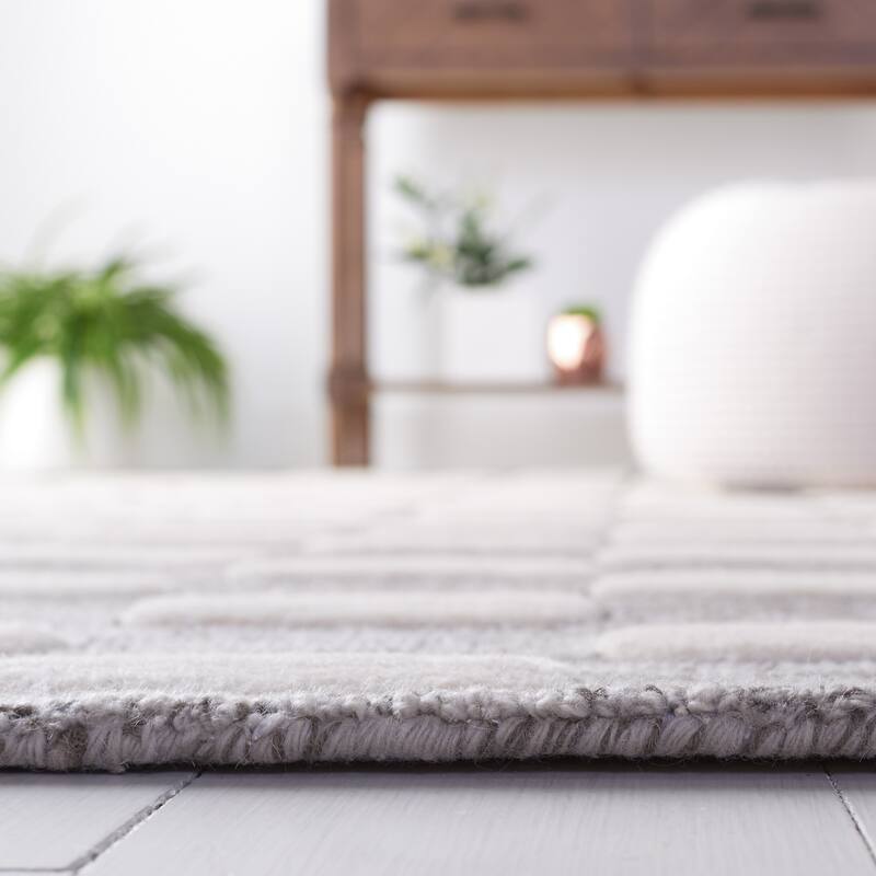 SAFAVIEH Handmade Metro Pertef Modern Wool Rug