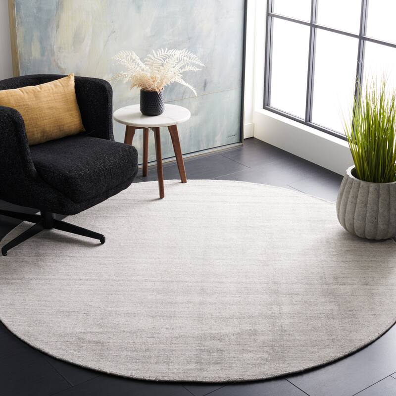 SAFAVIEH Handmade Mirage Ingrit Viscose Rug - 6' Round - Light Grey
