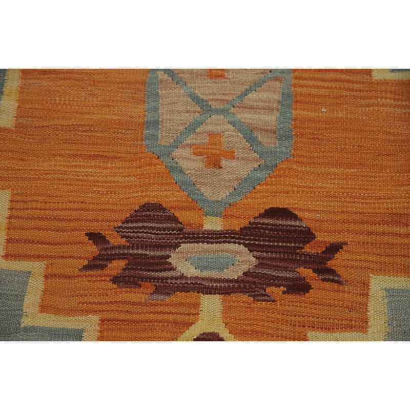 Hand Woven Southwestern Wool Blue Geometric Area Rug - 8' 11'' X 5' 8''