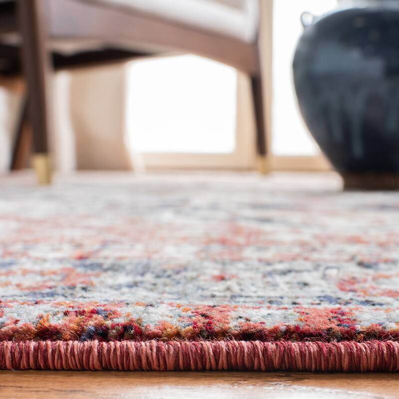 SAFAVIEH Herat Shawna Traditional Rug
