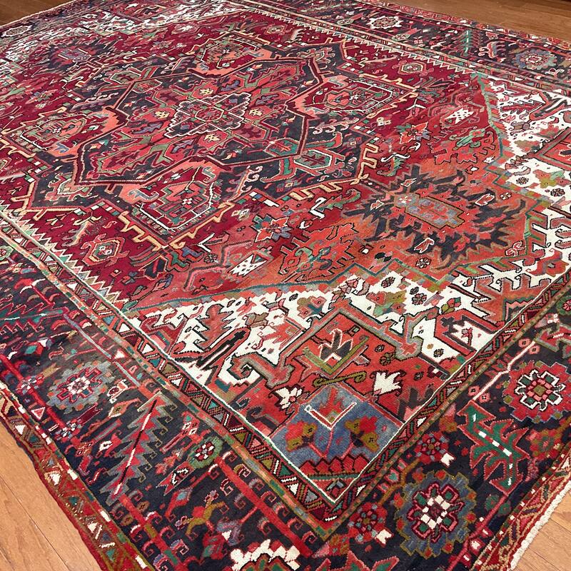 HERAT ORIENTAL Handmade Fine Heriz Wool Rug - 8'6" x 12'2"