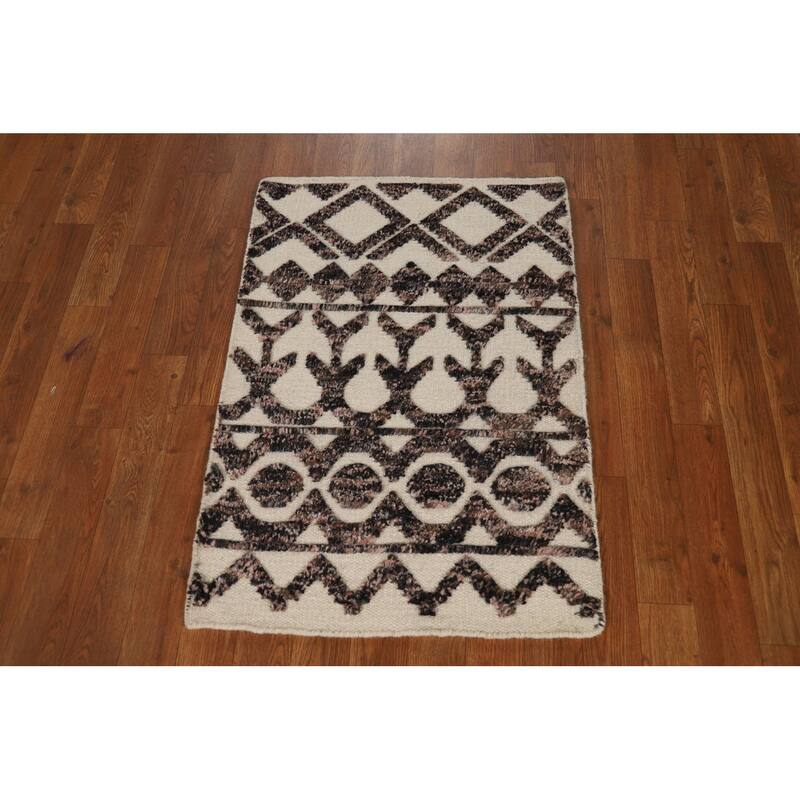Geometric Moroccan Indian Accent Rug Handmade Beige Wool Carpet - 2'0"x 3'0"