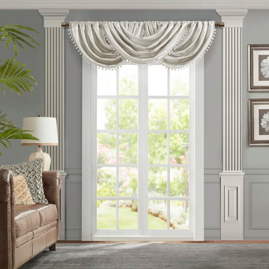 Croscill Avignon Waterfall Valance (Single)