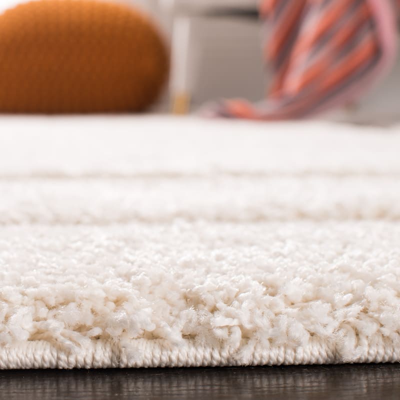 SAFAVIEH Florida Shag Carlinde Border 1.2-inch Thick Rug