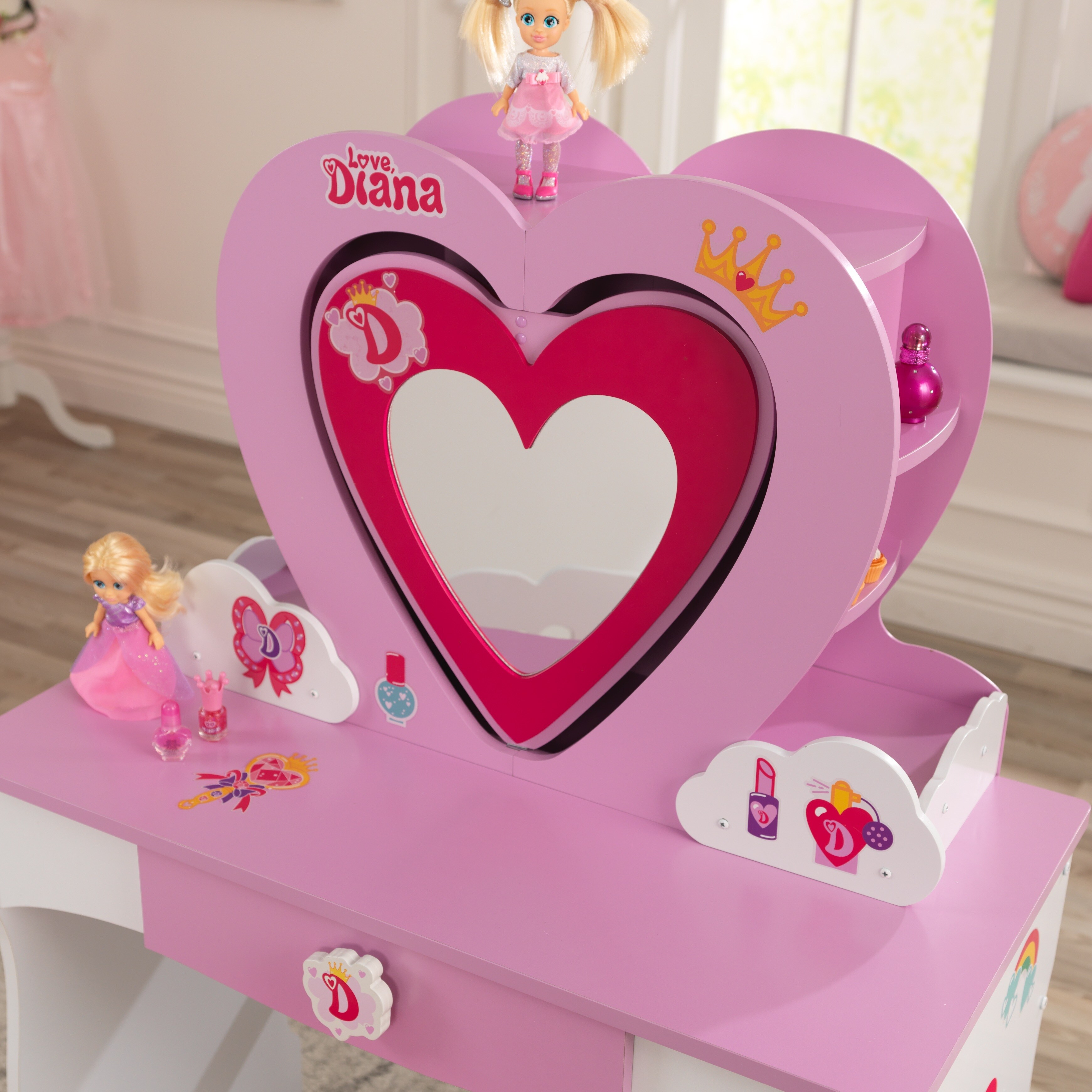 Love, Diana™ Princess of Play Heart Vanity - Bed Bath & Beyond