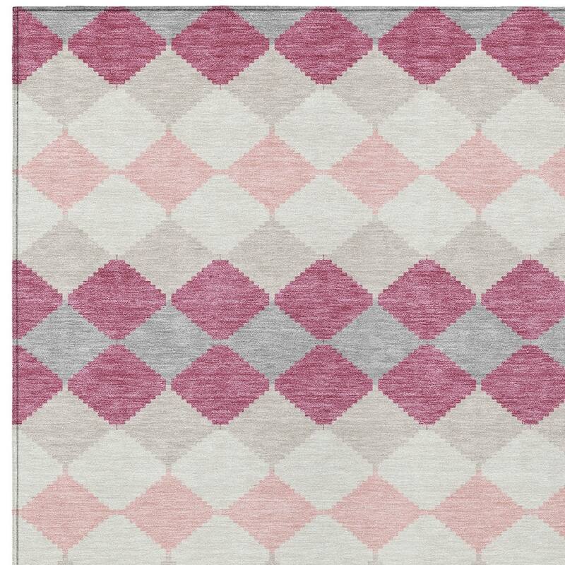 HomeRoots Geometric Transitional Rectangle Outdoor Rug
