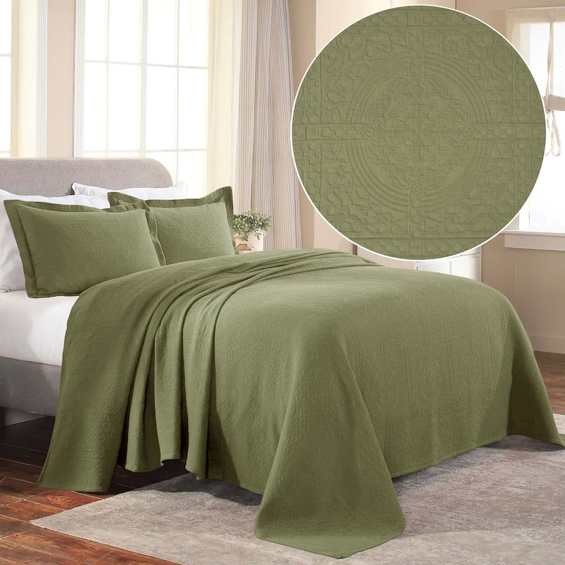 Superior Fleur De Lis Cotton Decorative Bedspread Set - Sage - Full