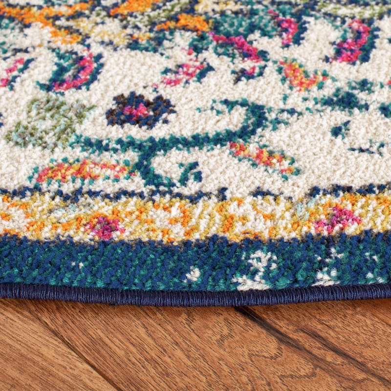 SAFAVIEH Madison Sabire Boho Medallion Distressed Rug