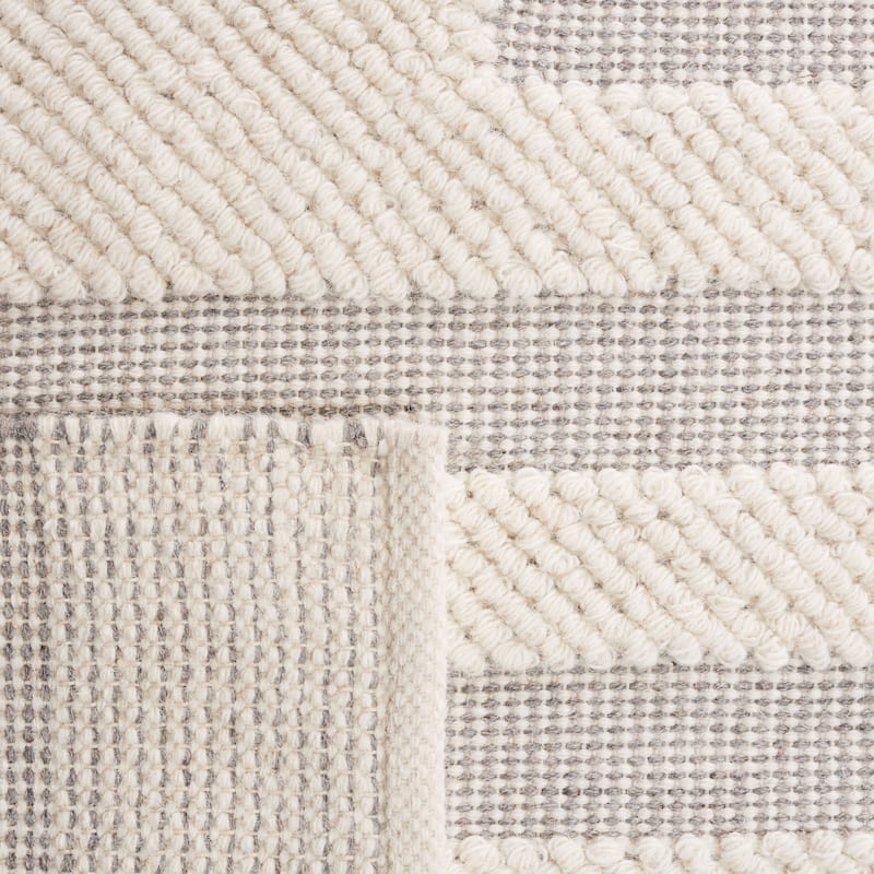 SAFAVIEH Handmade Natura Besjana Rustic Stripe Wool Rug