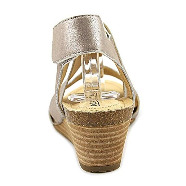 adam tucker me too shoes