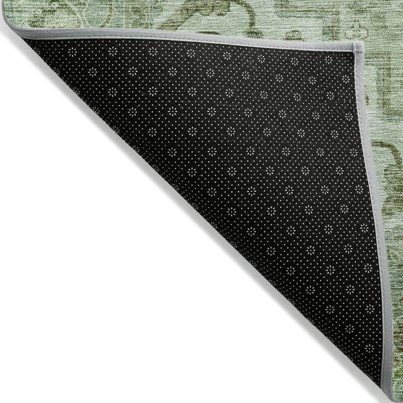 Machine Washable Indoor/Outdoor Traditional Vintage Chantille Rug