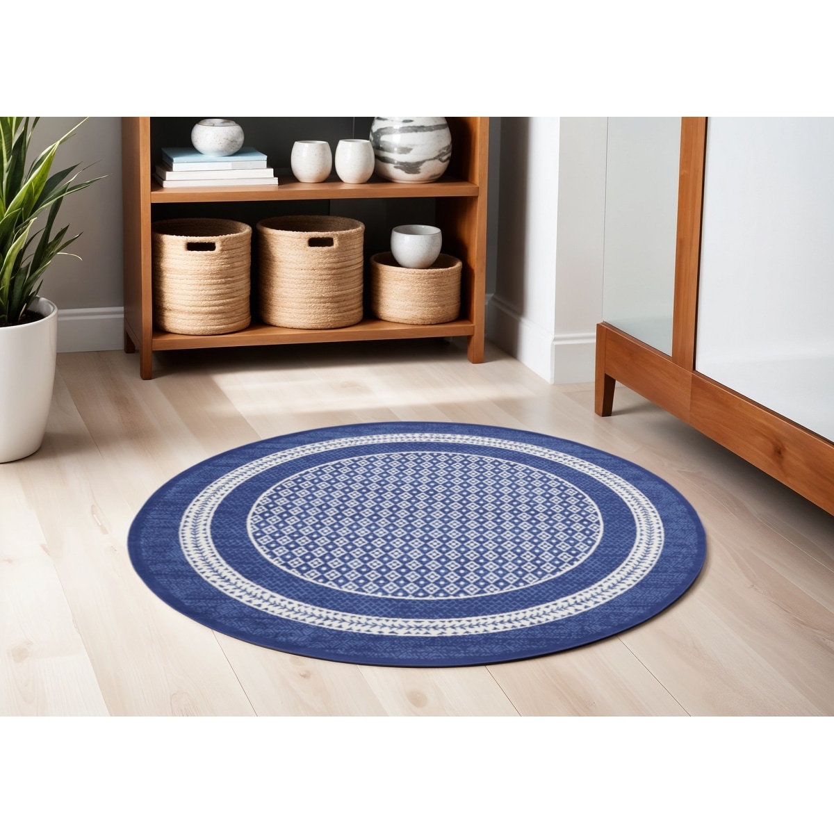 Power Loomed Distressed Geometric Modern Stain Resistant Area Rug - 60' X '60' X '0.39