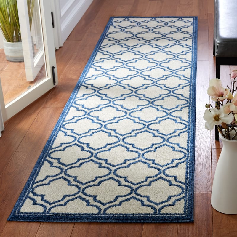 SAFAVIEH, Amherst Doraline Modern Rug - 2'3" x 9' Runner - Ivory/Navy