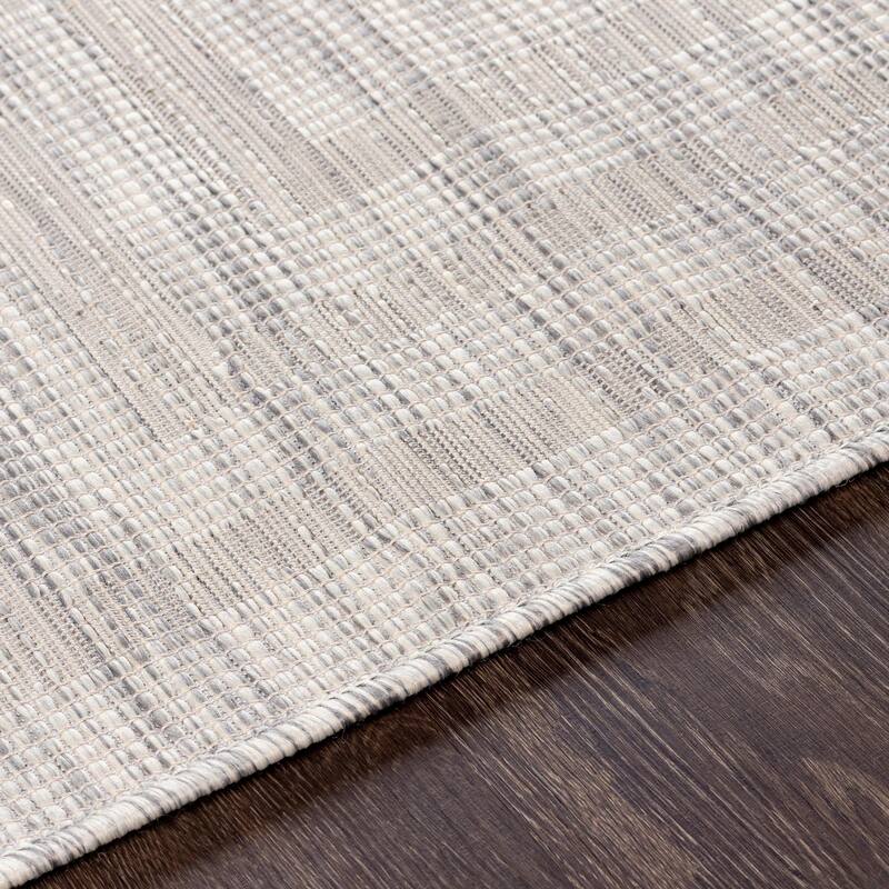 Brian Traditional Border Outdoor Area Rug