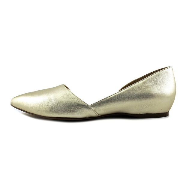 naturalizer samantha gold