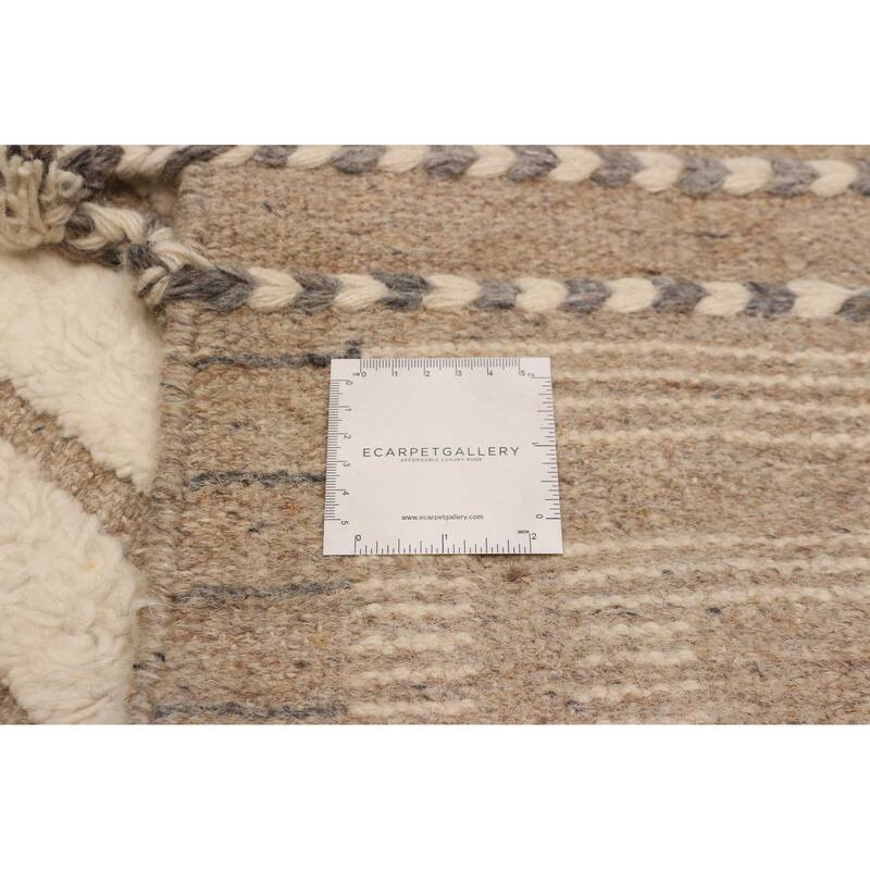 ECARPETGALLERY Hand-knotted Tangier Cream Wool Rug - 8'0 x 10'2