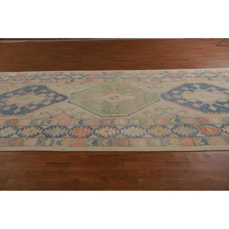 Hand Knotted Oriental 100% Wool Carpet Transitional All-Over Beige & Ivories Oushak Area Rug - 14' 2'' X 6' 1''