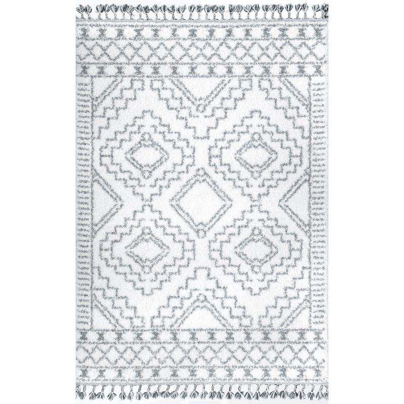 Nuloom Vasiliki Moroccan Shag Tasseled Area Rug